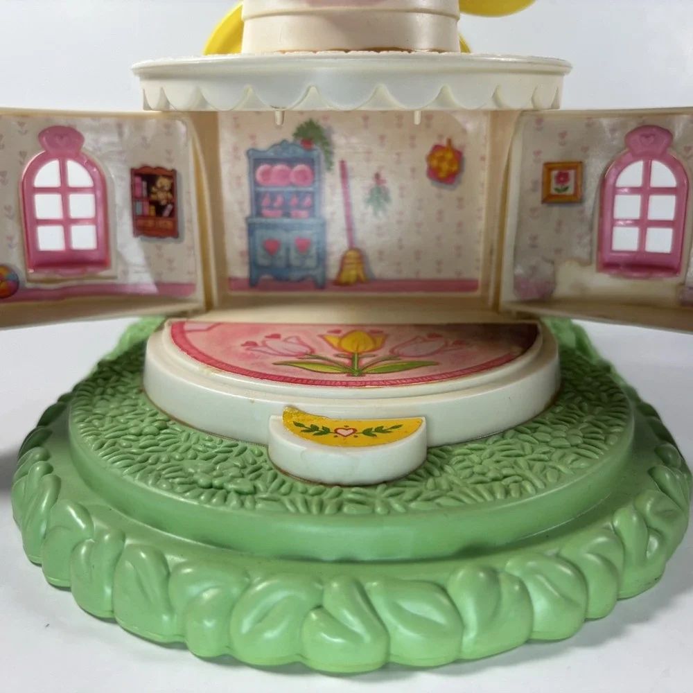 Vintage Charmkins ~ WHIPPOORWILL FLOWER MILL windmill playset ~ 1983 1984 Hasbro